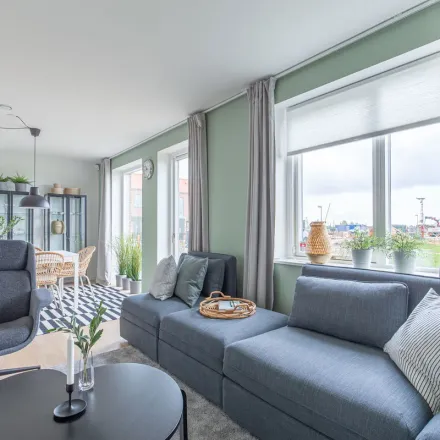 Rent this 4 bed apartment on Pilegårdsminde 72 in 2670 Greve, Denmark