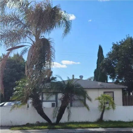 Rent this 3 bed house on 7912 Glencoe Avenue in Boulevard Gardens, Huntington Beach