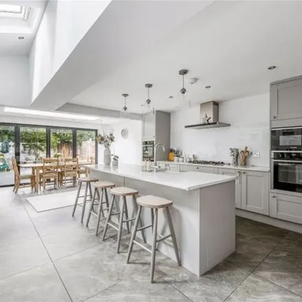 Rent this 4 bed townhouse on Windmill Road in Chiswick High Road, London