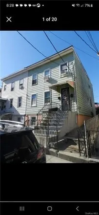 Buy this 5 bed house on 7 Carlisle Place in City of Yonkers, NY 10701