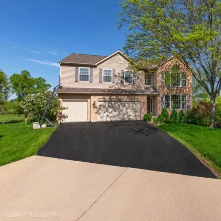 Buy this 5 bed house on 1099 Wheatland Drive in Crystal Lake, IL 60014