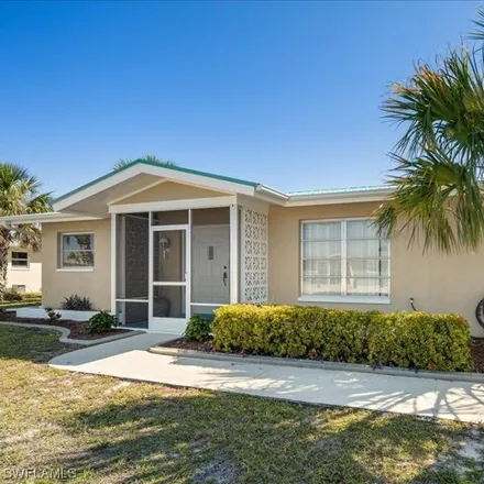 Image 3 - 16062 Buccaneer Street, Bokeelia, Lee County, FL 33922, USA - House for sale