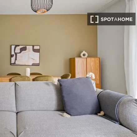 Rent this 3 bed apartment on Ohlauer Straße 23 in 10999 Berlin, Germany