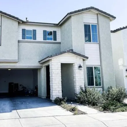 Rent this 4 bed house on 833 West Park Avenue in Chandler, AZ 85225