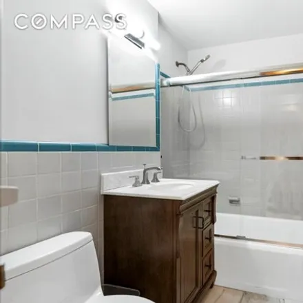 Image 4 - 123 East 37th Street, New York, NY 10016, USA - Apartment for sale