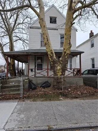 Buy this 3 bed house on 175 Van Pelt Avenue in New York, NY 10303