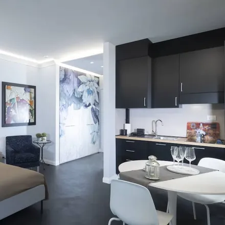 Rent this studio apartment on Via Di Novoli 87