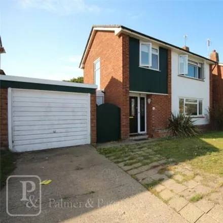 Image 1 - 57 Grenfell Avenue, Tendring, CO15 5XW, United Kingdom - House for sale