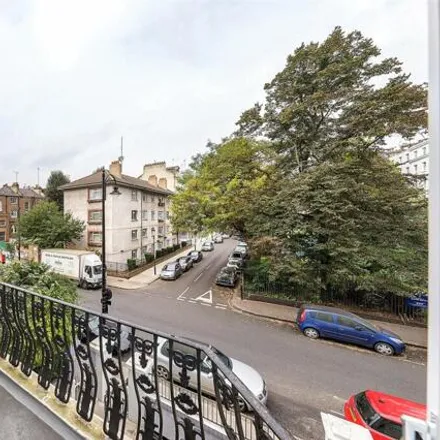 Image 4 - 1 Colville Terrace, London, W11 2BE, United Kingdom - Apartment for sale