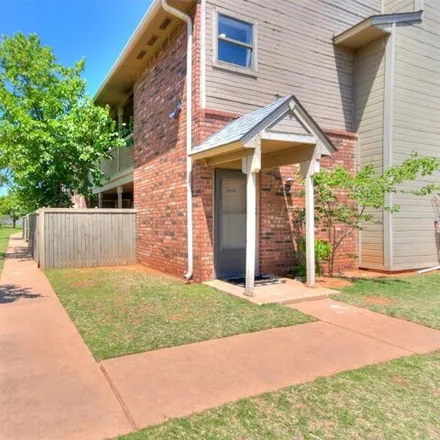 Buy this 1 bed condo on unnamed road in Oklahoma City, OK 73120