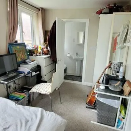 Image 2 - St Anselm Place, St Neots, PE19 1AP, United Kingdom - Apartment for rent