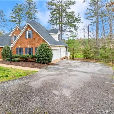 Image 6 - 12201 Nithdale Court, The Highlands, Chesterfield County, VA 23838, USA - House for sale