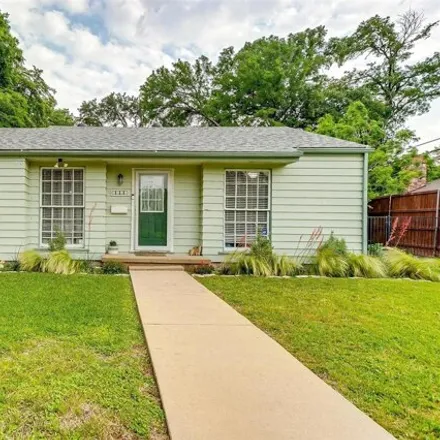 Buy this 2 bed house on 3720 Oaklawn Drive in Fort Worth, TX 76107