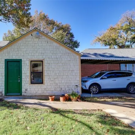 Rent this studio house on 3529 Bellaire Drive South in Fort Worth, TX 76109