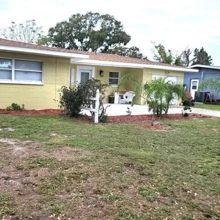 Buy this 2 bed house on 6336 41st Avenue North in Pinellas County, FL 33709