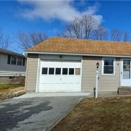 Rent this 4 bed house on 8 Calmer Place in Hyde Park, NY 12538
