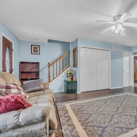 Image 8 - 38 Independence Court, Bennetts Mills, Jackson Township, NJ 08527, USA - Loft for sale