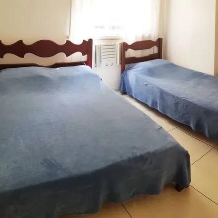 Rent this 2 bed apartment on Futura Sede da Procuradoria de Justiça Militar no Rio de Janeiro/RJ e Pagadoria de Pensionistas e Inativos da Aeronáutica in Centro, Rio de Janeiro