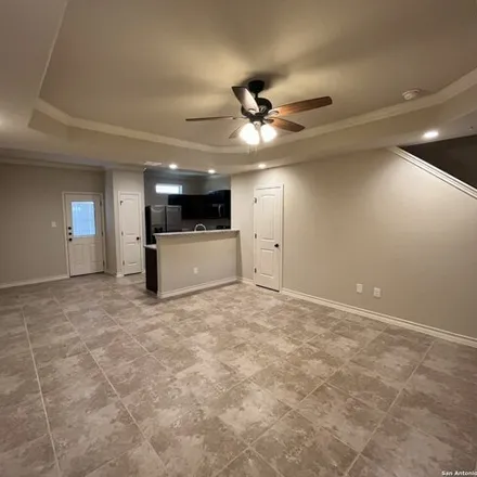 Image 4 - Luglio Lane, San Antonio, TX 78233, USA - Townhouse for rent