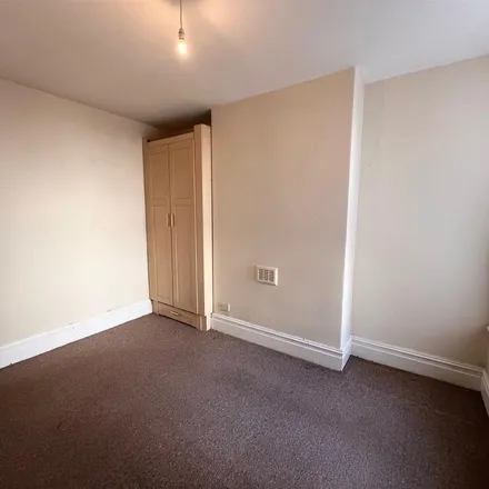 Image 3 - Stanley Road, Weston-super-Mare, BS23 3DY, United Kingdom - Apartment for rent