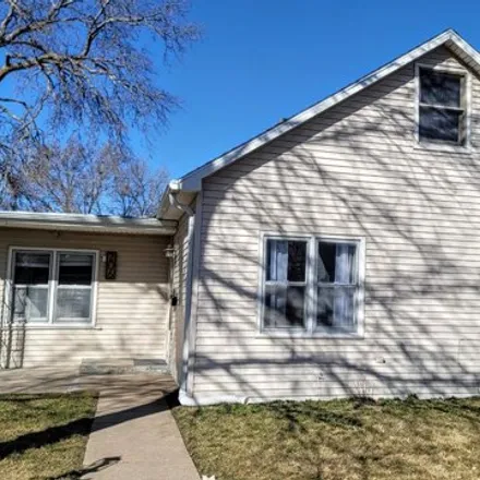 Buy this 3 bed house on 234 East 27th Street in Kearney, NE 68847