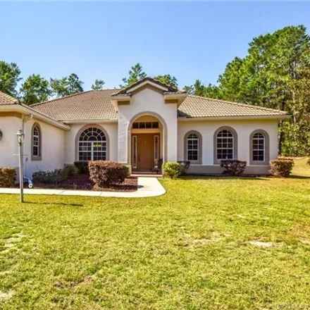Buy this 3 bed house on 1482 East Tradewind Drive in Citrus County, FL 34442