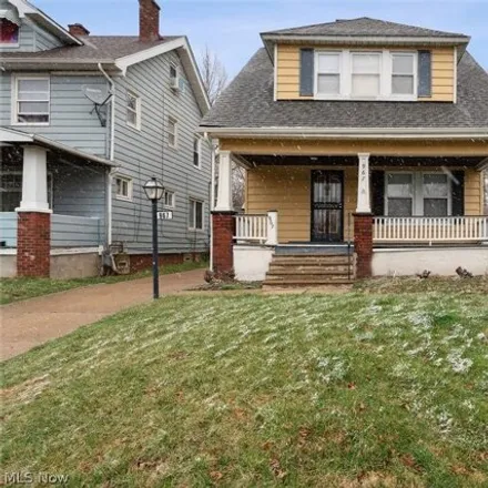 Buy this 3 bed house on 967 Selwyn Road in Cleveland Heights, OH 44112