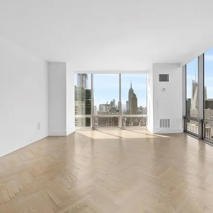 Image 4 - Olympic Tower, 641 5th Avenue, New York, NY 10022, USA - Apartment for rent