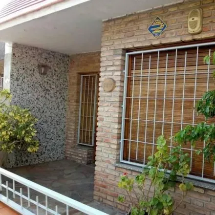 Buy this 2 bed house on Ingeniero White 6502 in Belgrano, 2008 Rosario