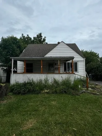 Buy this 3 bed house on 2544 McGuffey Rd in Columbus, Ohio