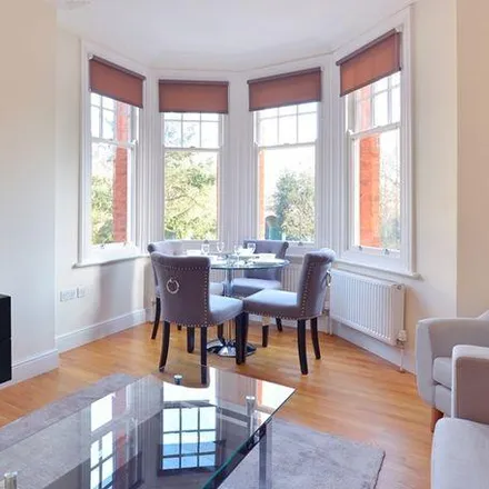 Image 5 - Hamlet Gardens, London, W6 0TS, United Kingdom - Apartment for rent