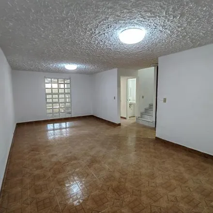 Buy this 3 bed house on Calle Guadalajara in Fraccionamiento Las Américas, 55050 Ecatepec de Morelos