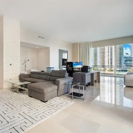 Image 4 - Asia, 900 Brickell Key Boulevard, Miami, FL 33131, USA - Condo for sale