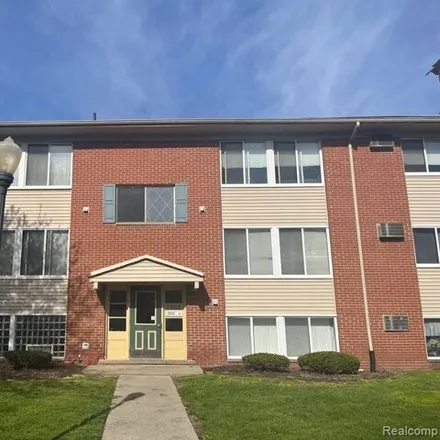 Buy this 1 bed condo on 7461 Central Avenue in Westland, MI 48185