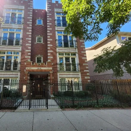 Buy this 2 bed house on 2049-2051 West Morse Avenue in Chicago, IL 60645