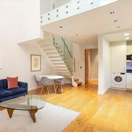 Image 5 - CATS College London, 43-45 Bloomsbury Way, London, WC1A 2RA, United Kingdom - Apartment for sale
