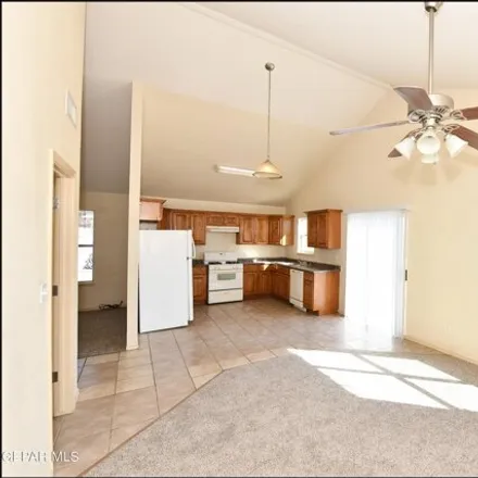 Image 8 - 8942 Ankerson Street, El Paso, TX 79904, USA - House for sale