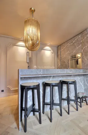 Image 7 - 61 Rue de Ponthieu, 75008 Paris, France - Apartment for rent