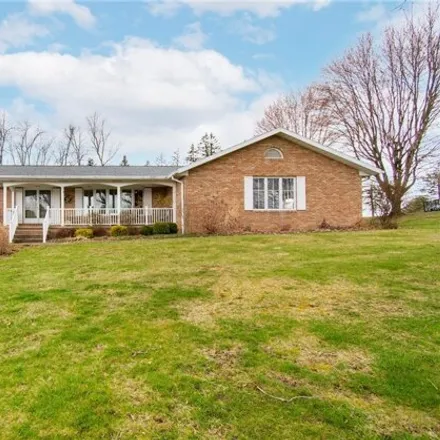 Buy this 4 bed house on 49 Garfield Extension in Lisbon, Columbiana County