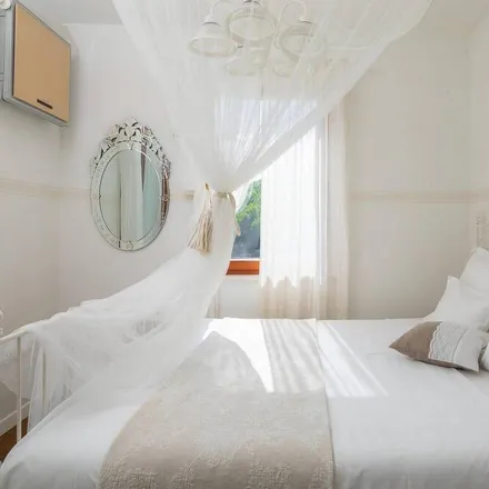 Rent this 3 bed house on Općina Milna in Split-Dalmatia County, Croatia