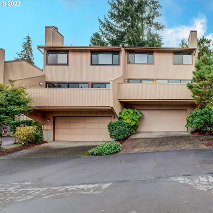 Buy this 2 bed condo on 607 Montara Way in Eugene, OR 97405