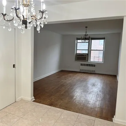 Buy this 1 bed condo on 92-01 37th Avenue in New York, NY 11372