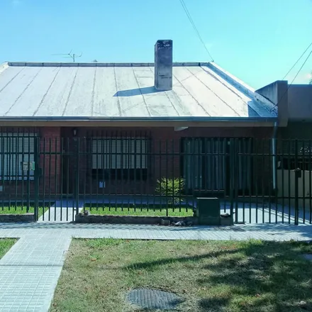 Image 1 - José María Fernández, La Cerámica y Cuyo, Rosario, Argentina - House for sale