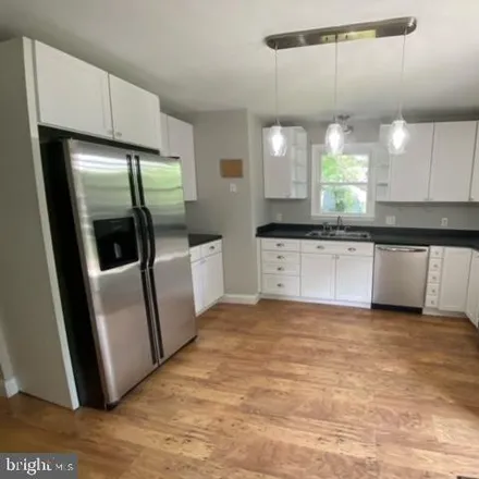 Image 4 - 21373 Williams Drive, Essex South, Lexington Park, MD 20653, USA - House for rent