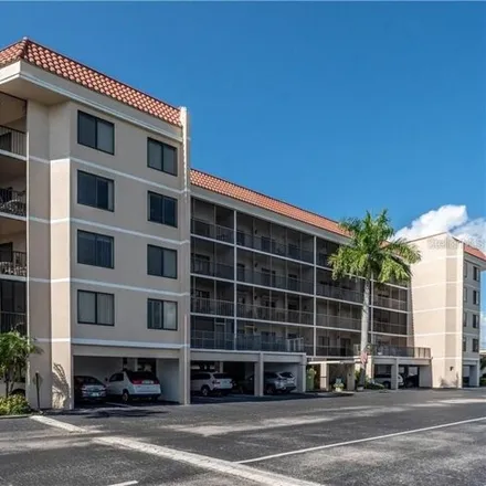 Rent this 2 bed condo on unnamed road in Solana, Punta Gorda