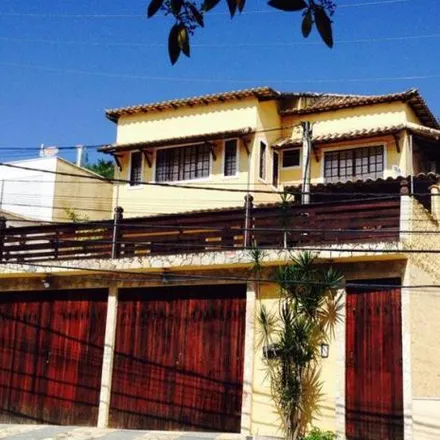 Buy this 4 bed house on Rodovia Amaral Peixoto in Várzea das Moças, Niterói - RJ