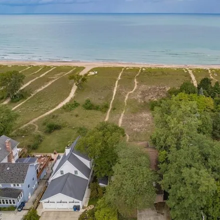 Image 3 - Lake Shore Drive, Michigan City, IN 46360, USA - House for sale