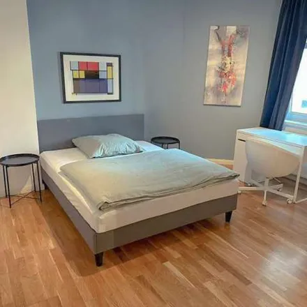 Rent this 6 bed apartment on RAW Gelände in Revaler Straße, 10245 Berlin