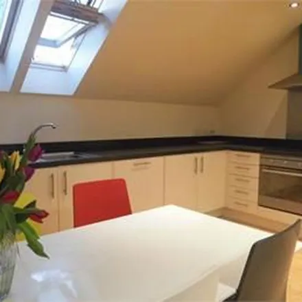 Rent this 2 bed apartment on Sykefield Avenue in Leicester, LE3 0LB