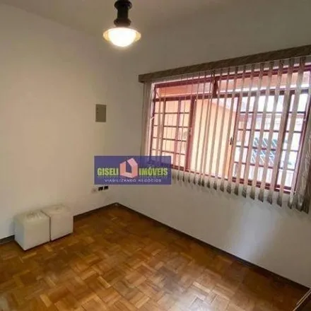 Buy this 2 bed house on Rua Vicente de Paula Souza e Silva in Assunção, São Bernardo do Campo - SP